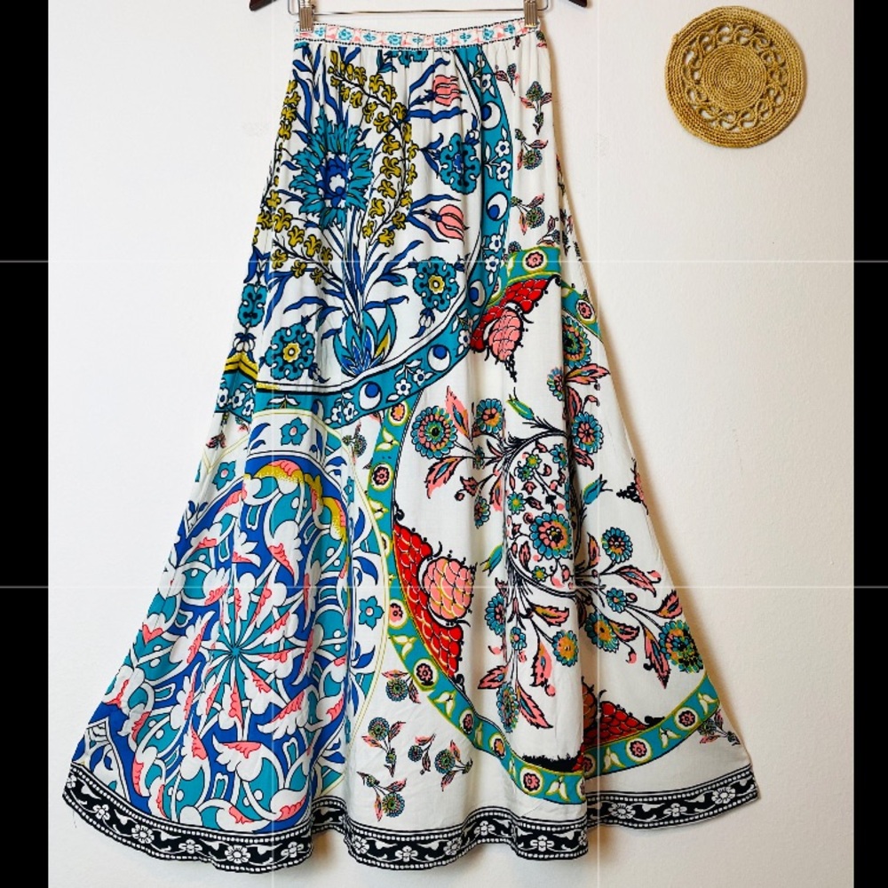 Flying Tomato multicolor Floral print maxi skirt S